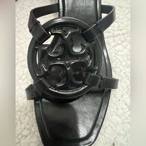 Tory Burch miller bombe low heel black size 8